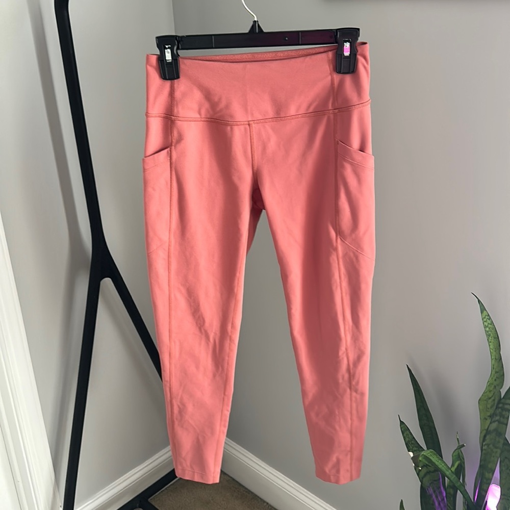 Zella Pink 7/8 Ankle Leggings with Pockets Size Small